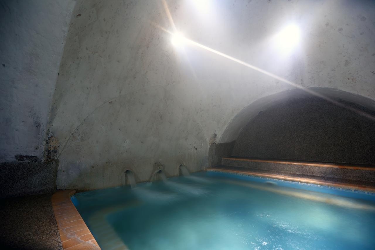 Hamam * Ангистрон